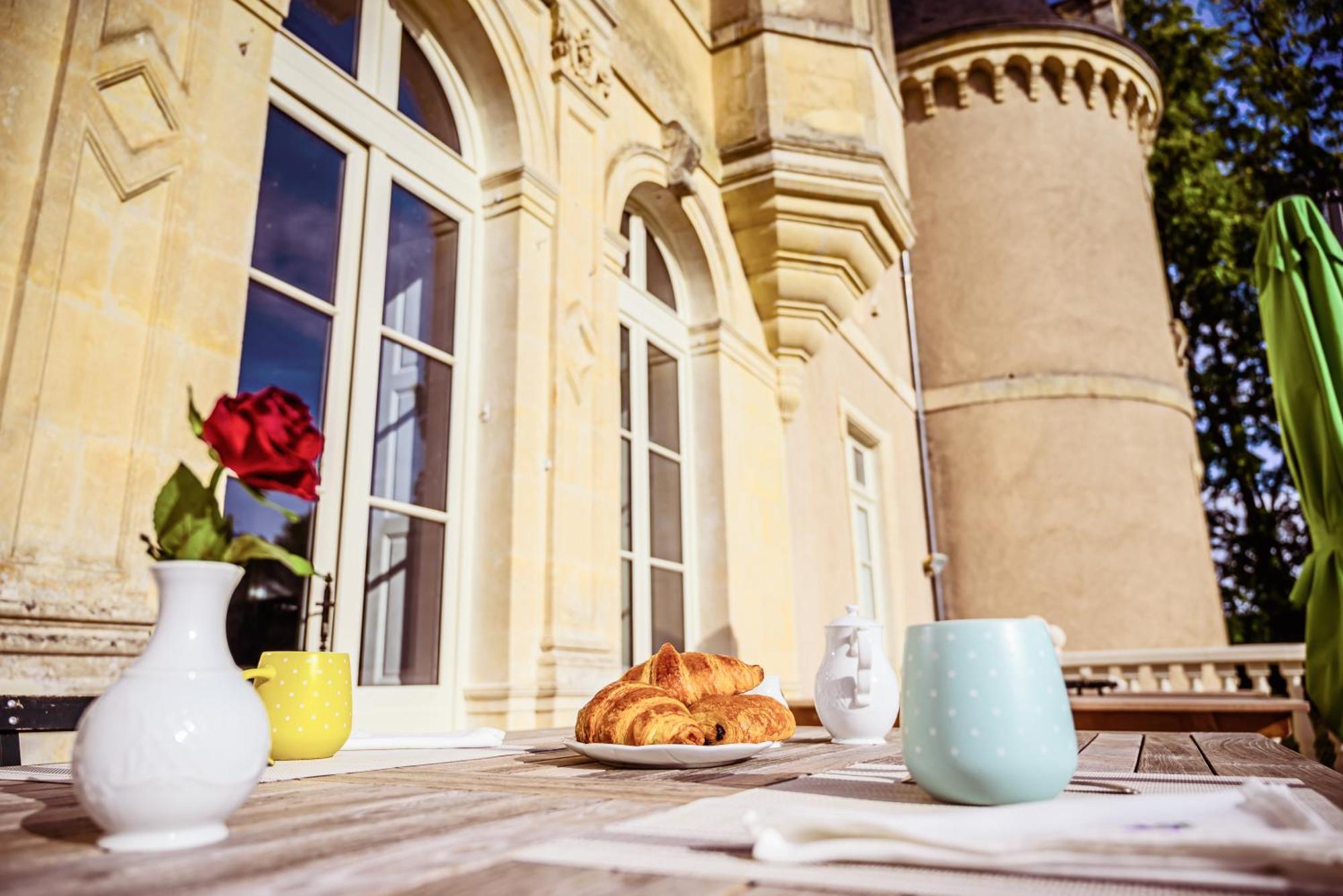 Chateau De La Grange Moreau Vallon-sur-Gee Exterior photo